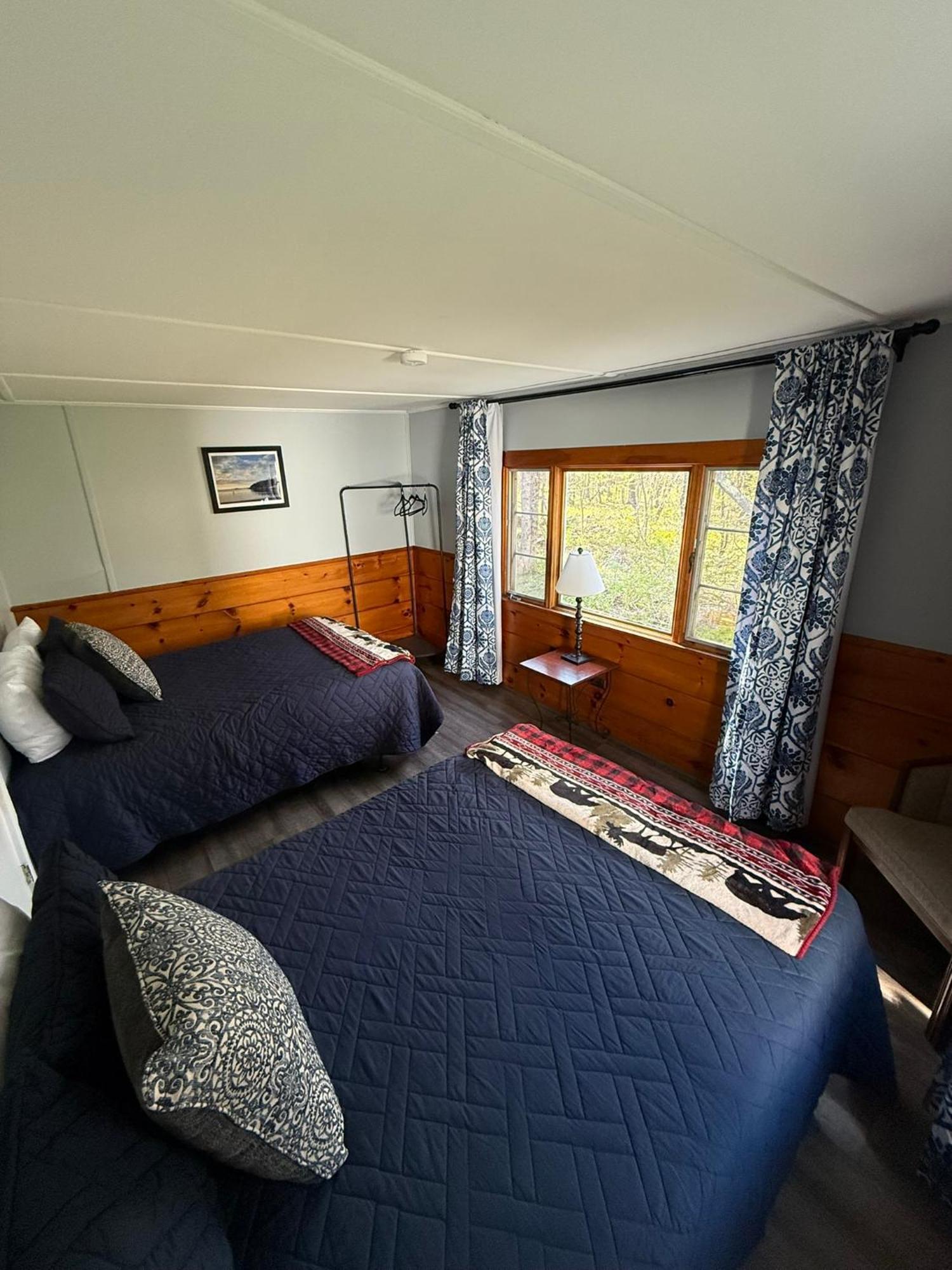 Yardarm Motel Searsport Екстериор снимка