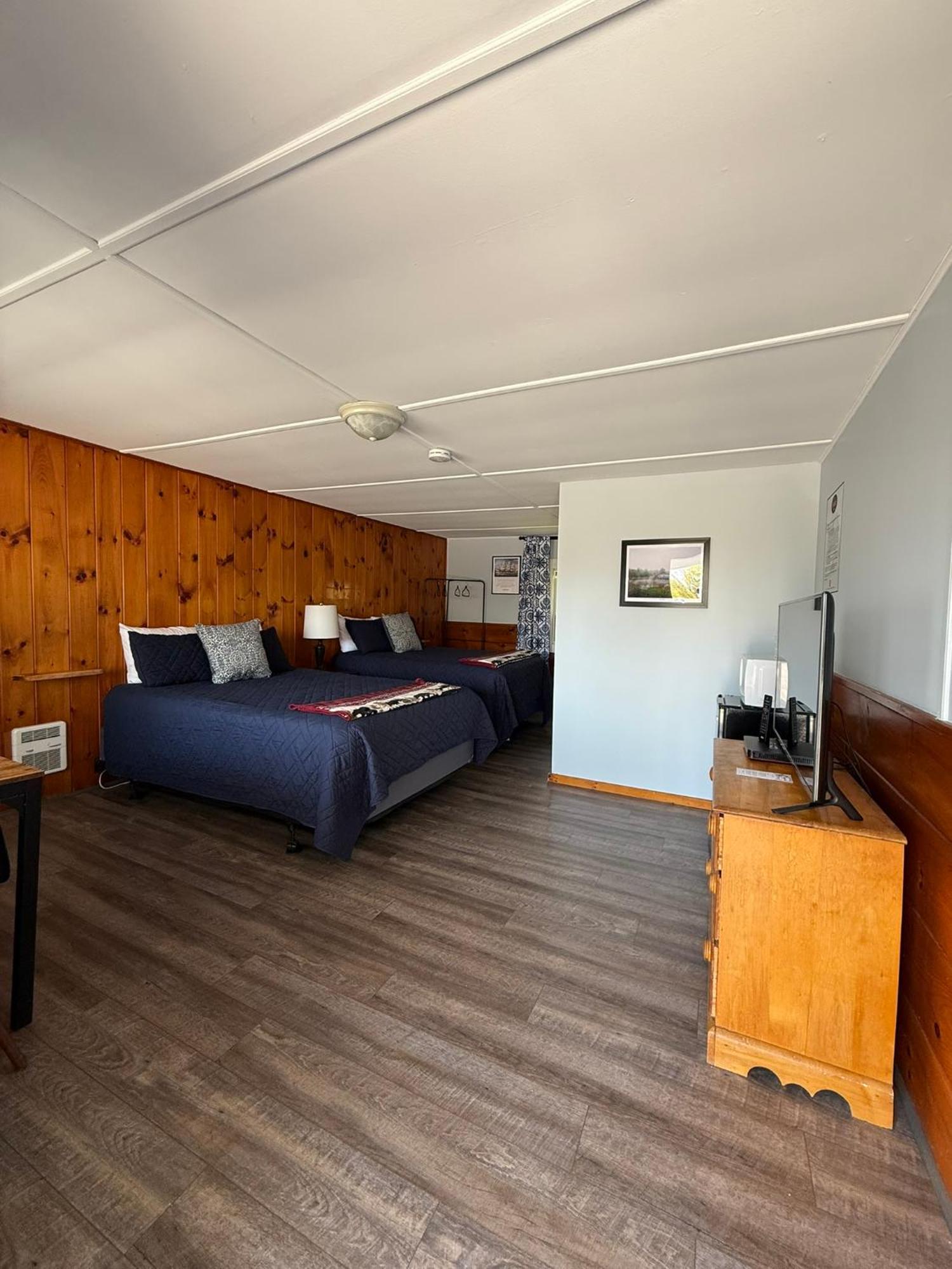 Yardarm Motel Searsport Екстериор снимка